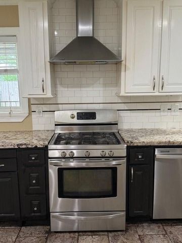 4810 Crepe Myrtle Lane, Pasadena, TX 77505