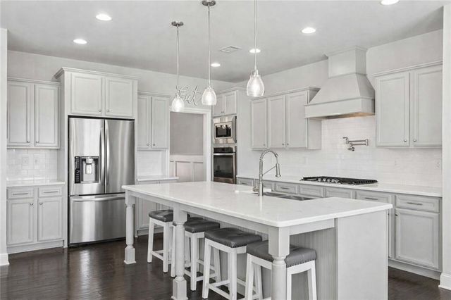 319 Tarnbrook Chase, Suwanee, GA 30024