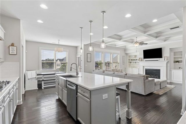 319 Tarnbrook Chase, Suwanee, GA 30024