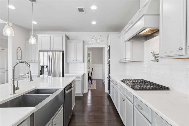 319 Tarnbrook Chase, Suwanee, GA 30024