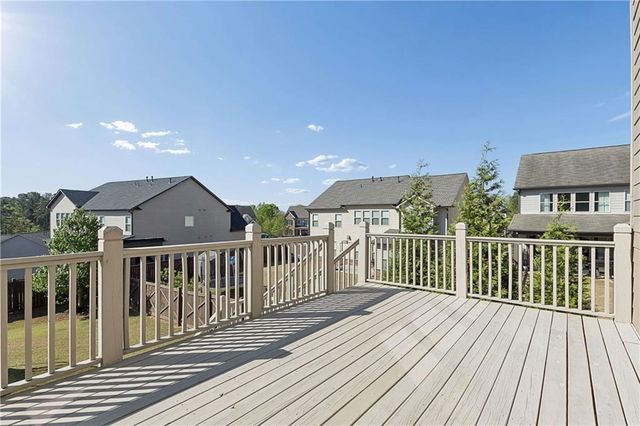 319 Tarnbrook Chase, Suwanee, GA 30024