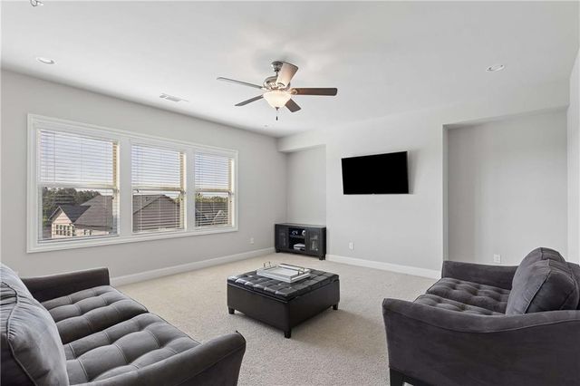 319 Tarnbrook Chase, Suwanee, GA 30024