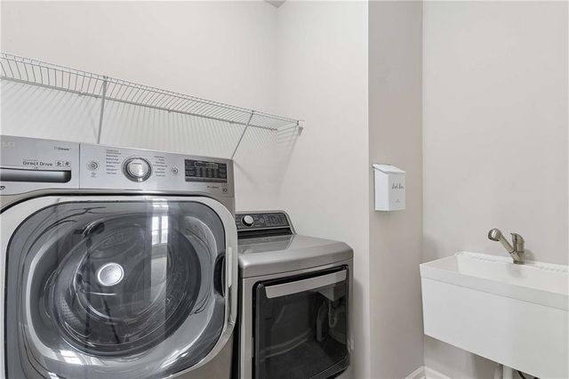 319 Tarnbrook Chase, Suwanee, GA 30024