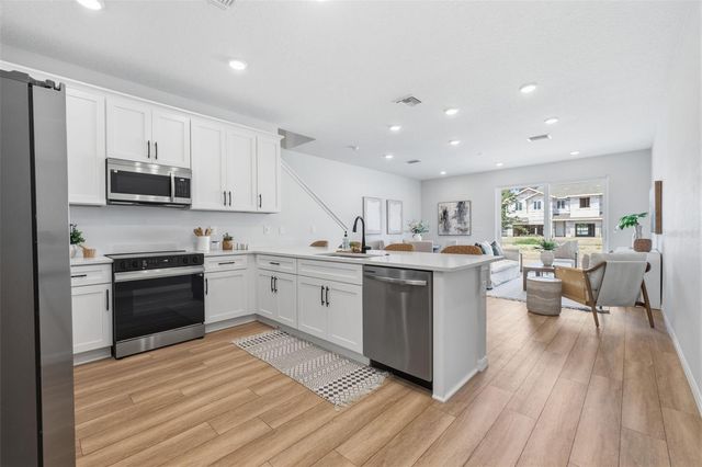 5817 ANGELA LEYLA PLACE, Riverview, FL 33578