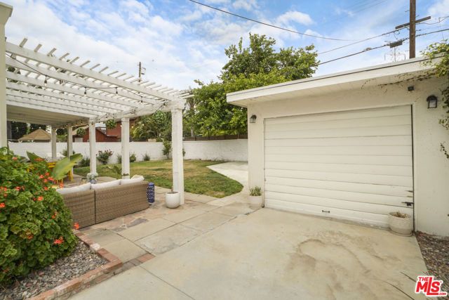 11441 Kittridge Street, North Hollywood (los Angeles), CA 91606