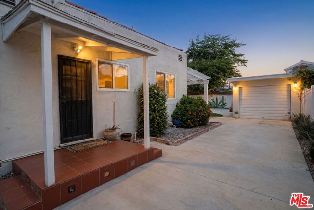 11441 Kittridge Street, North Hollywood (los Angeles), CA 91606