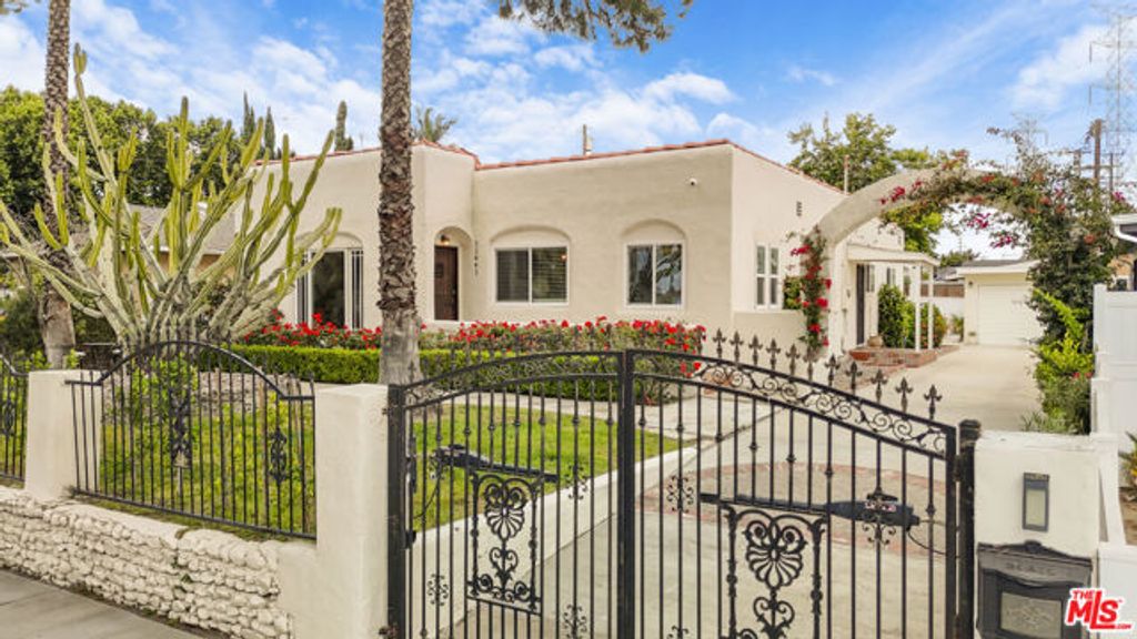 11441 Kittridge Street, North Hollywood (los Angeles), CA 91606