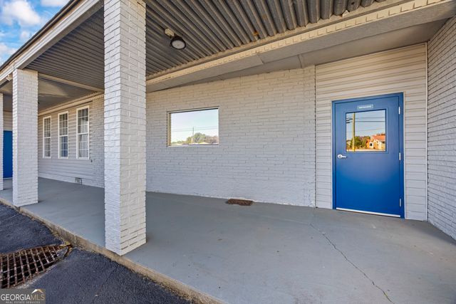 11909 Augusta Road, Lavonia, GA 30553