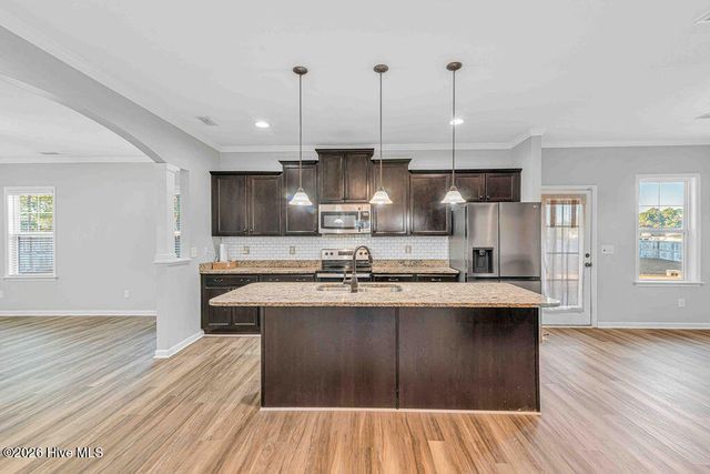 601 Winfall Drive, Holly Ridge, NC 28445