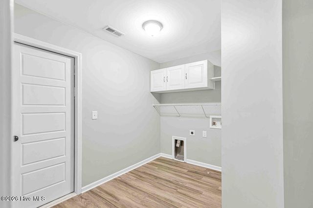 601 Winfall Drive, Holly Ridge, NC 28445