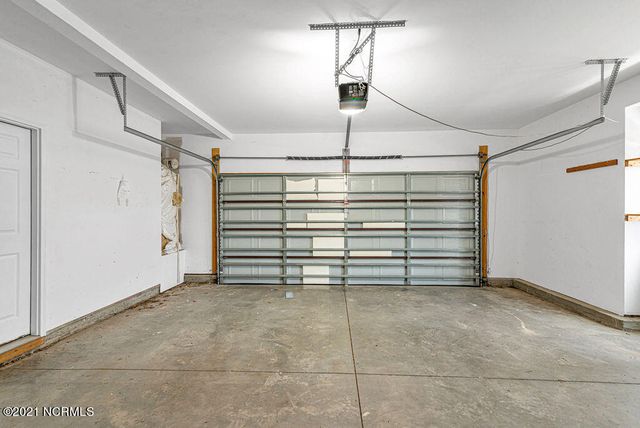 601 Winfall Drive, Holly Ridge, NC 28445