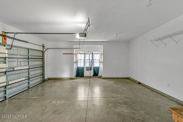 601 Winfall Drive, Holly Ridge, NC 28445