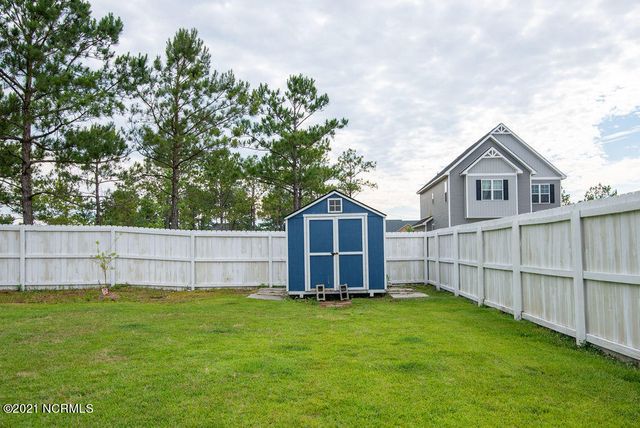 601 Winfall Drive, Holly Ridge, NC 28445