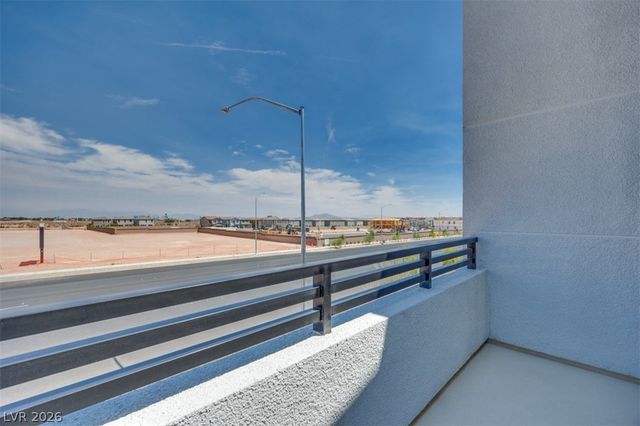 4352 Tallow Falls Avenue, Las Vegas, NV 89141