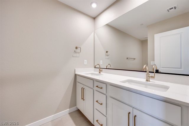 4352 Tallow Falls Avenue, Las Vegas, NV 89141