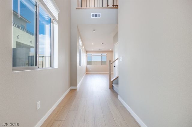 4352 Tallow Falls Avenue, Las Vegas, NV 89141