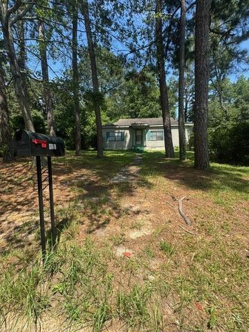 800 Chinook St, Dothan, AL 36303