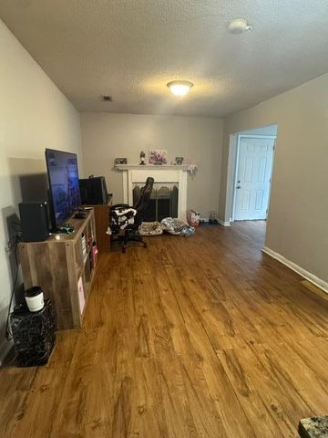 800 Chinook St, Dothan, AL 36303