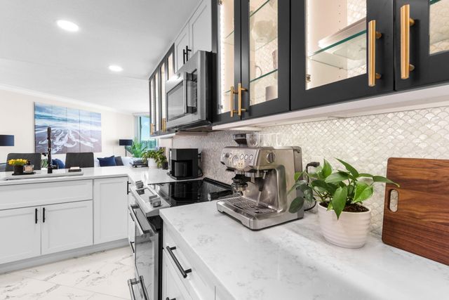 320 Harbor Boulevard B402, Destin, FL 32541