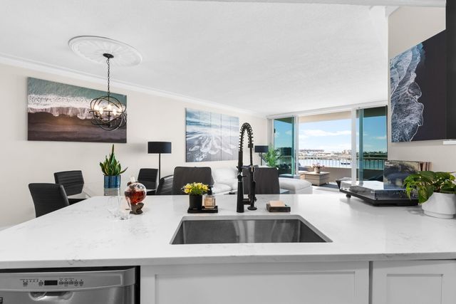 320 Harbor Boulevard B402, Destin, FL 32541