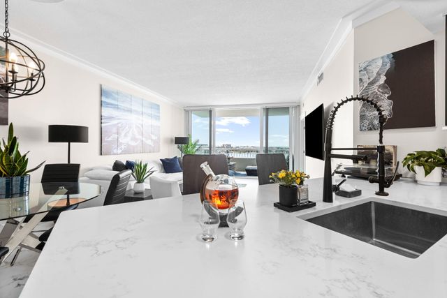 320 Harbor Boulevard B402, Destin, FL 32541