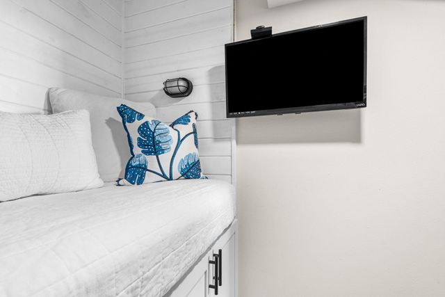 320 Harbor Boulevard B402, Destin, FL 32541