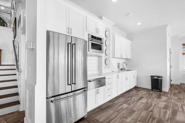 320 Harbor Boulevard B402, Destin, FL 32541