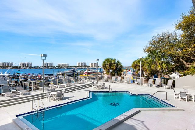 320 Harbor Boulevard B402, Destin, FL 32541