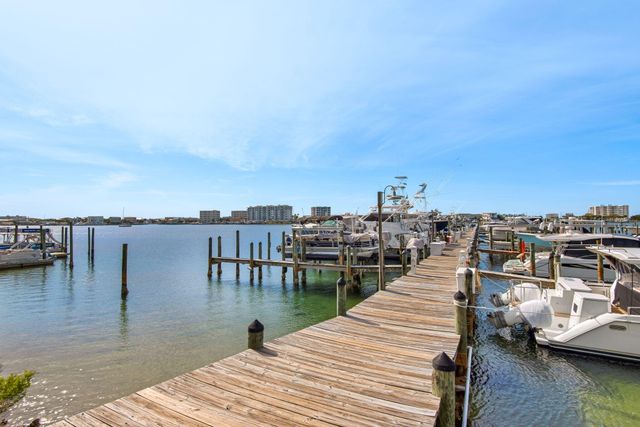 320 Harbor Boulevard B402, Destin, FL 32541