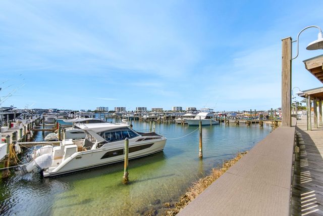 320 Harbor Boulevard B402, Destin, FL 32541