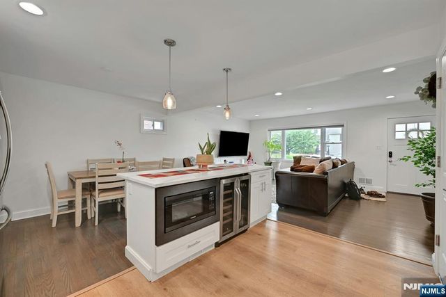 57 Ottawa Avenue, Hasbrouck Heights, NJ 07604