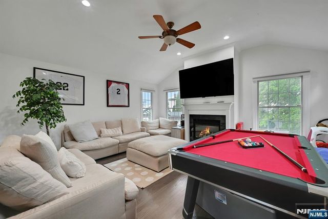 57 Ottawa Avenue, Hasbrouck Heights, NJ 07604