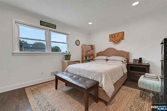57 Ottawa Avenue, Hasbrouck Heights, NJ 07604
