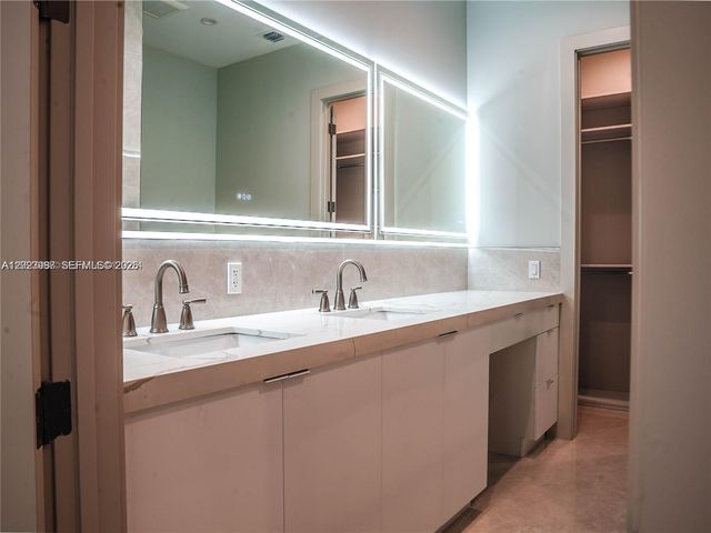 8410 SW 65 AVE, South Miami, FL 33143