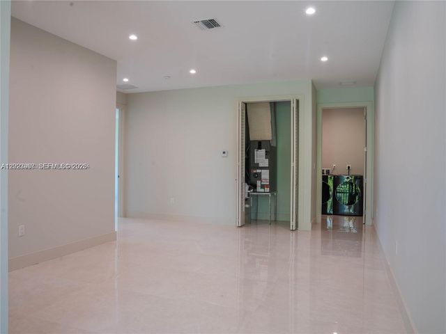 8410 SW 65 AVE, South Miami, FL 33143