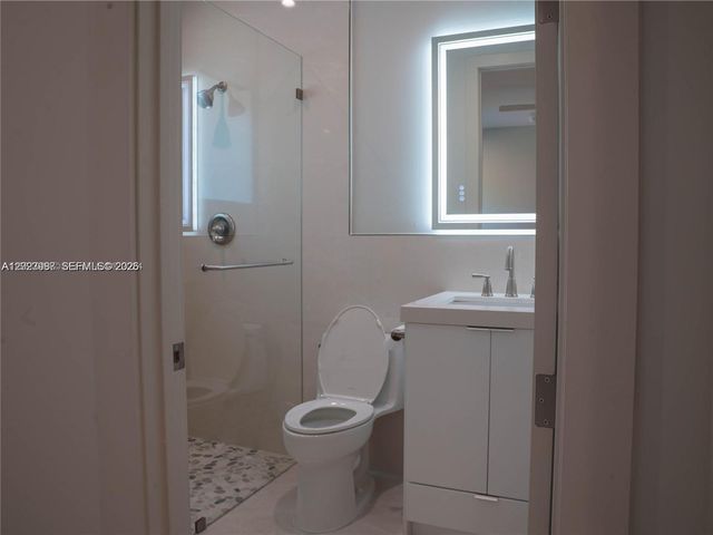 8410 SW 65 AVE, South Miami, FL 33143