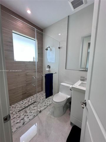 8410 SW 65 AVE, South Miami, FL 33143