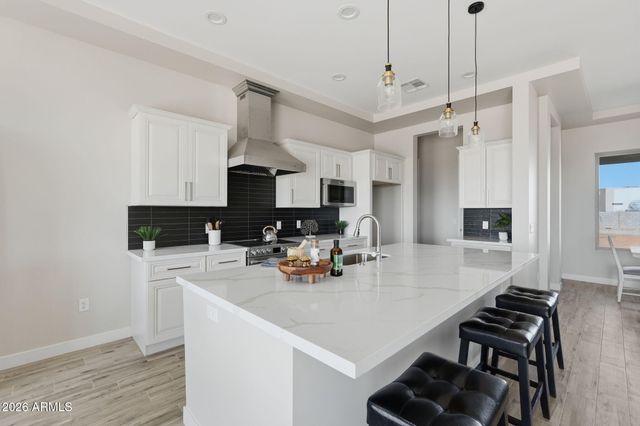 23131 W Skinner Road, Wittmann, AZ 85361