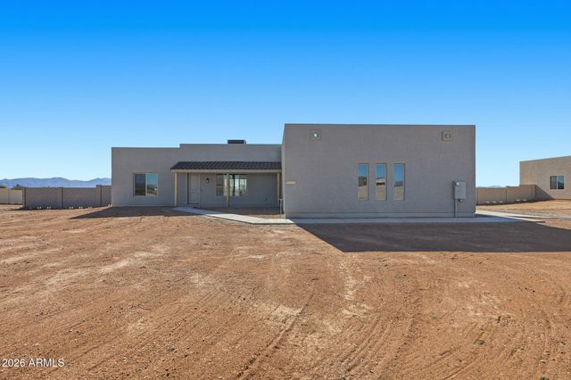 23131 W Skinner Road, Wittmann, AZ 85361