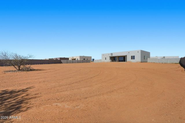 23131 W Skinner Road, Wittmann, AZ 85361