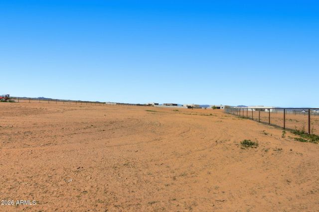 23131 W Skinner Road, Wittmann, AZ 85361