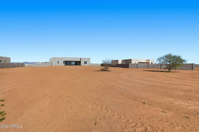 23131 W Skinner Road, Wittmann, AZ 85361