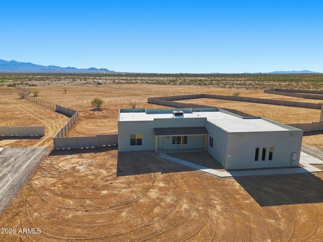 23131 W Skinner Road, Wittmann, AZ 85361