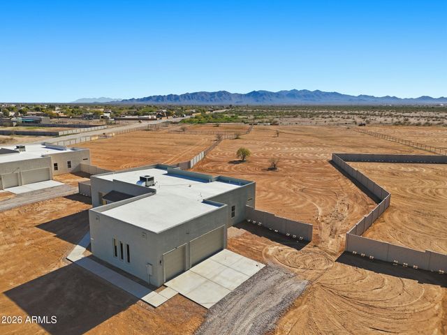23131 W Skinner Road, Wittmann, AZ 85361