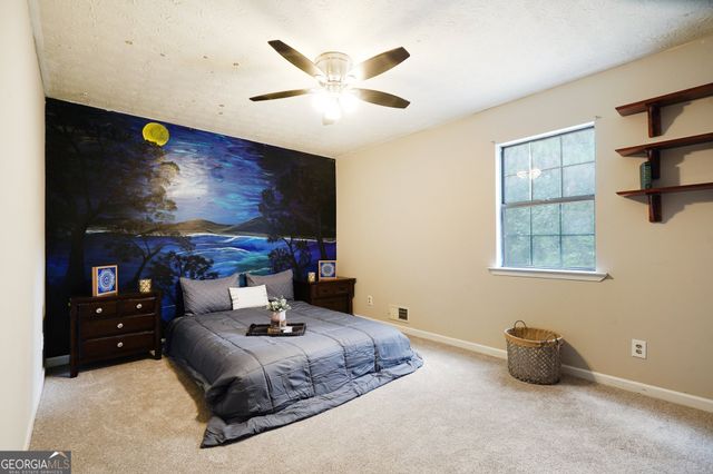 131 Jennifer Lane, Mcdonough, GA 30253