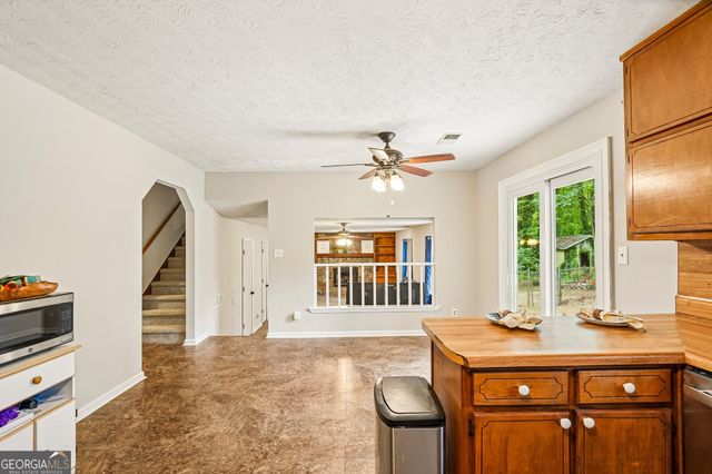 131 Jennifer Lane, Mcdonough, GA 30253