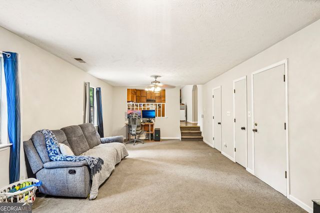 131 Jennifer Lane, Mcdonough, GA 30253