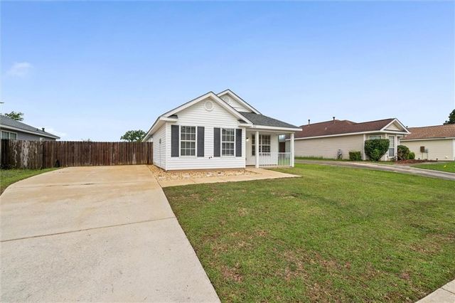 852 Hamilton Bridges Drive W, Mobile, AL 36695