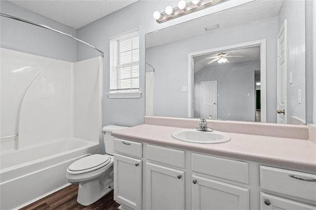 852 Hamilton Bridges Drive W, Mobile, AL 36695
