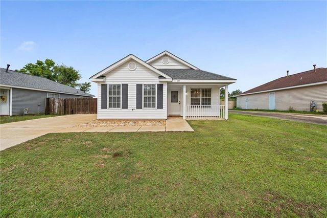852 Hamilton Bridges Drive W, Mobile, AL 36695